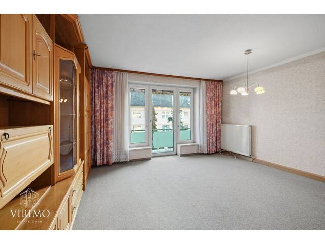 Immobilie in Traun - Sanierungsbedürftige 2,5-Zimmer-Wohnung mit Loggia & Parkplatz - großes Potenzial in Traun - Bild 4