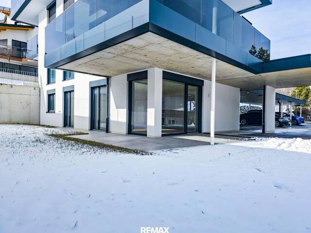 Immobilie in Schönberg im Stubaital - 15 Minuten von Innsbruck: Prächtige 3-Zimmer-Neubauwohnung mit 90 m² großem Garten und Terrasse - Bild 1