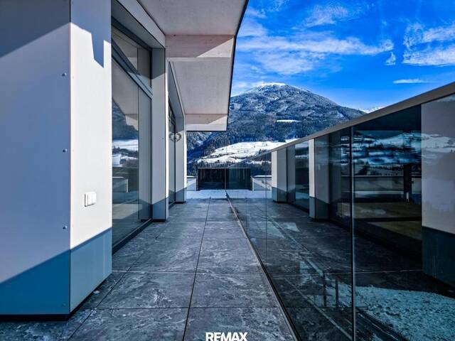 Immobilie in Schönberg im Stubaital - Erstbezug: 360°-Bergpanorama auf ca. 136 m² Dachterrasse - Wohnen auf höchstem Niveau im Penthouse der Superlative - Bild 2