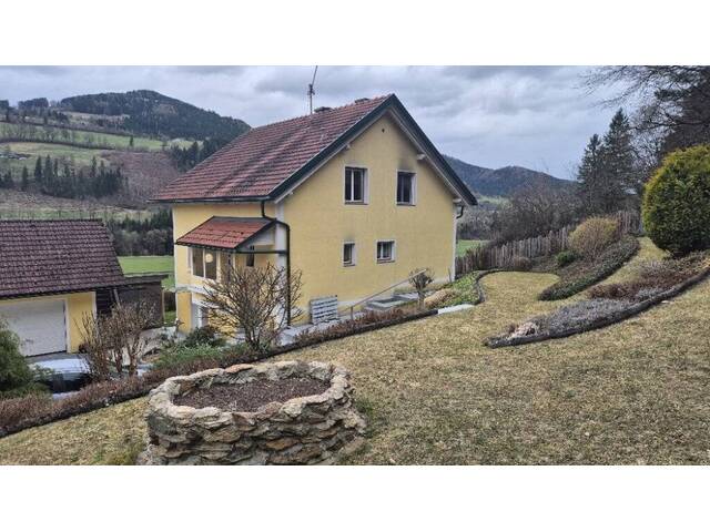 Immobilie in Eberstein - LIEGENSCHAFT IN ABSOLUTER ALLEINLAGE! RUND 140 m² WOHNFLÄCHE! 2 GARAGEN! - Bild 1