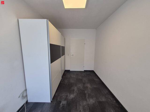 Immobilie in Gunskirchen - NEUER PREIS: kernsanierte 3-Zimmer-Wohnung mit südseitiger Loggia - Bild 3
