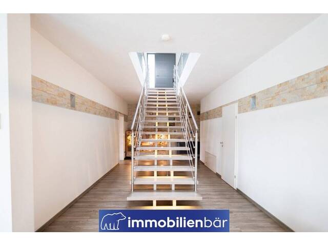 Immobilie in Peuerbach - Exklusives Haus im Grünen in Peuerbach/Bruck - Stilvolles Wohnen mit Pool & hochwertiger Ausstattung - Bild 4