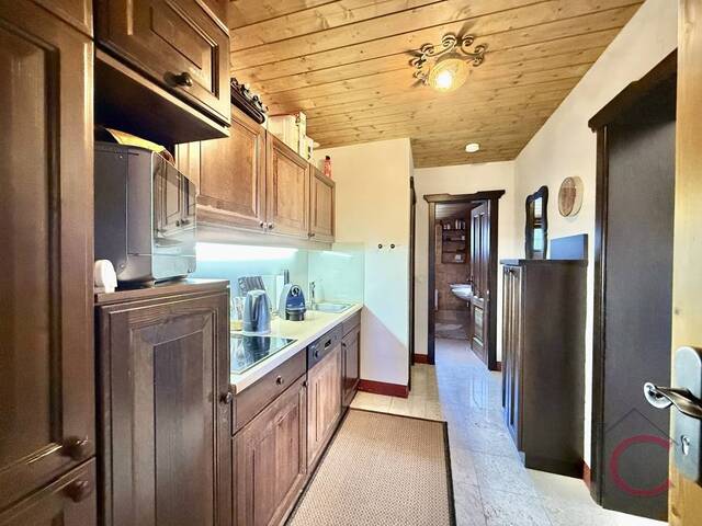 Immobilie in Sonnleitn - Uriges Ski-in-Ski-out 3-Zi.-Appartement mit Loggia in herrlicher Aussichtslage - Bild 2