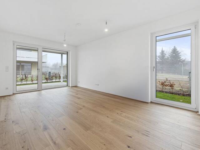 Immobilie in Bad Vöslau - PROVISIONSFREI! Durchdachte 3-Zimmer-Wohnung | Garten aus allen Räumen begehbar | Große Terrasse - Bild 1