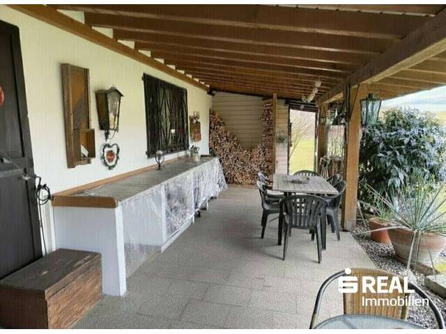Immobilie in Burgkirchen - Großzügiges Einfamilienhaus mit großem Garten & Teilungsmöglichkeit in 5274 Burgkirchen - Bild 4
