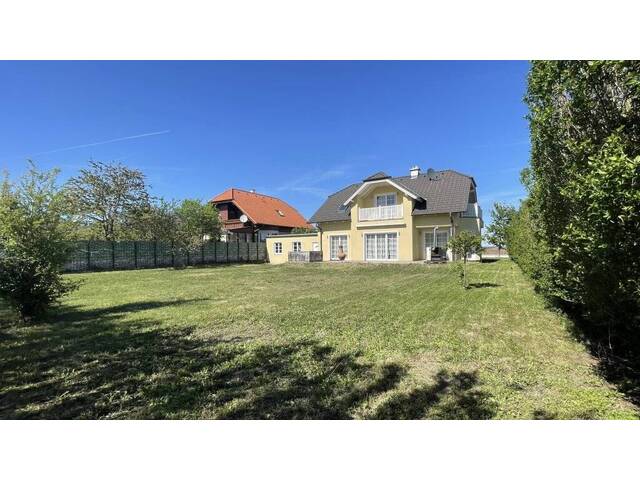 Immobilie in Weikersdorf am Steinfelde - Familientraum in Weikersdorf am Steinfeld: 6 Zimmer, Garten und Sauna warten auf Sie! - Bild 3