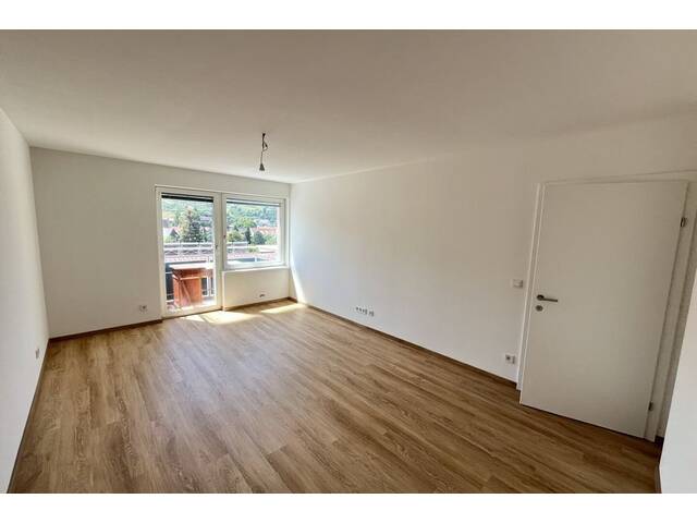 Immobilie in Pöls-Oberkurzheim - ++ Geräumige Eigentumswohnung mit Balkon und Garage - voll saniert! ++ - Bild 3