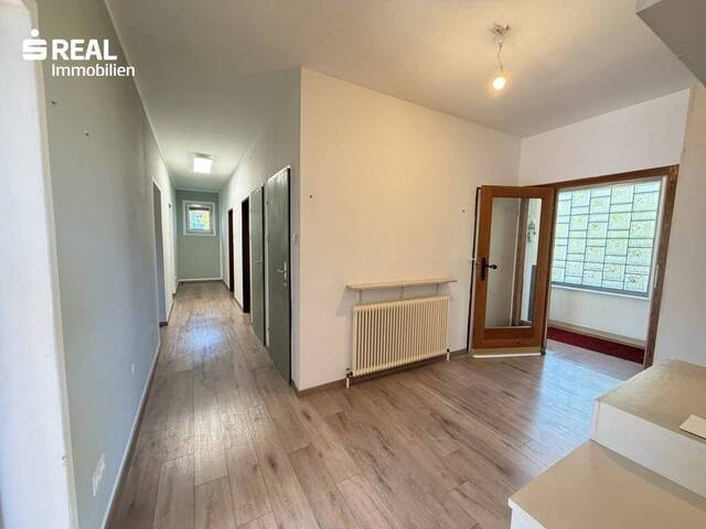 Immobilie in Au am Leithaberge - Charmantes Einfamilienhaus mit großem Garten und viel Potenzial - Bild 2
