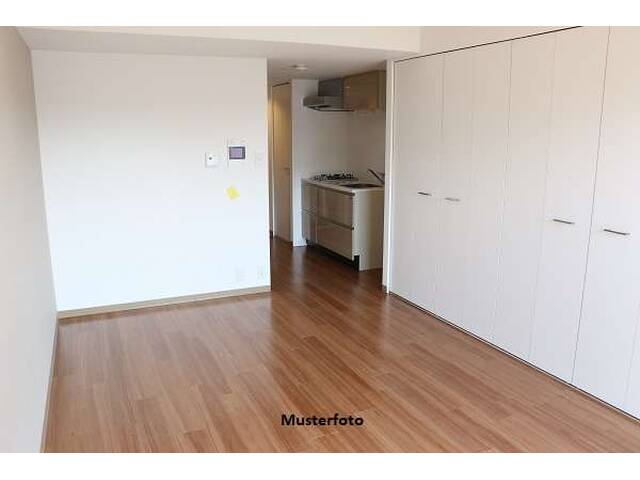 Immobilie in Kirchschlag in der Buckligen Welt - Gepflegte 3-Zimmer-Wohnung mit Loggia im 1. OG - Bild 0