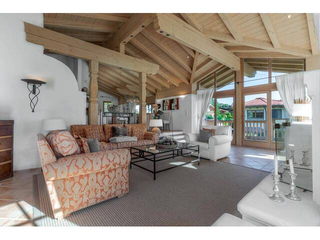 Immobilie in Reith bei Kitzbühel - Traditionelles Penthouse in begehrter Lage von Reith ( 05897 ) - Bild 1