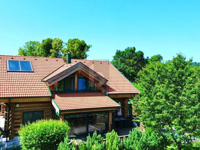 Immobilie in Sulz im Wienerwald - ROMANTISCHES UND MODERNES NATURSTAMMBLOCKHAUS MIT NEUEM POOL! - Bild 0