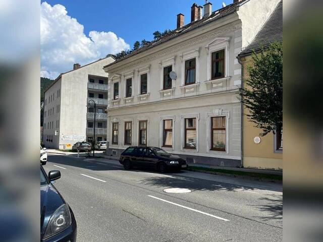 Immobilie in Schottwien - Charmante 40m² Wohnung in Schottwien - Ihr neues Zuhause zum Kauf um 88.000 EUR! - Bild 0