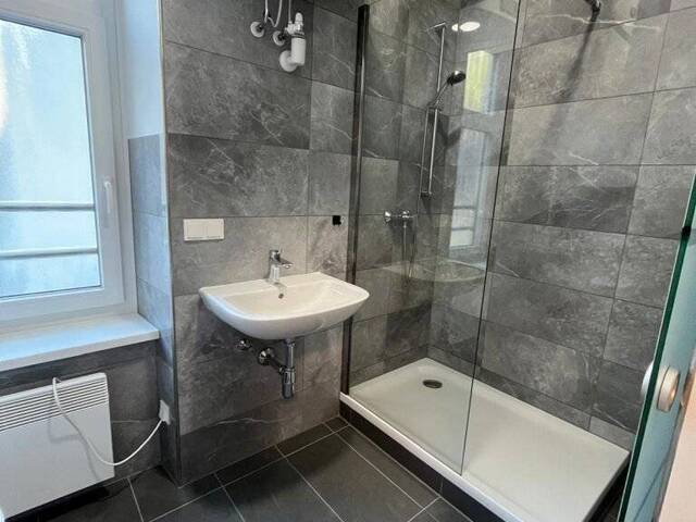 Immobilie in Schottwien - Charmante 40m² Wohnung in Schottwien - Ihr neues Zuhause zum Kauf um 88.000 EUR! - Bild 4