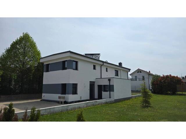 Immobilie in Höflein - Wunderschönes Einfamilienhaus im Herzen Höffleins - PROVISIONSFREI - NEUBAU (Erstbezug) - absolute Ruhelage! - Bild 0