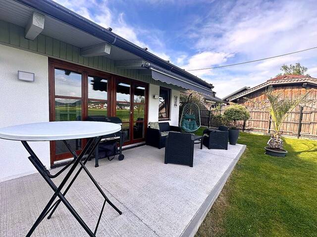 Immobilie in Munderfing - Charmantes Ein- bis Zweifamilienhaus mit Grünblick und vielen Highlights - Bild 3