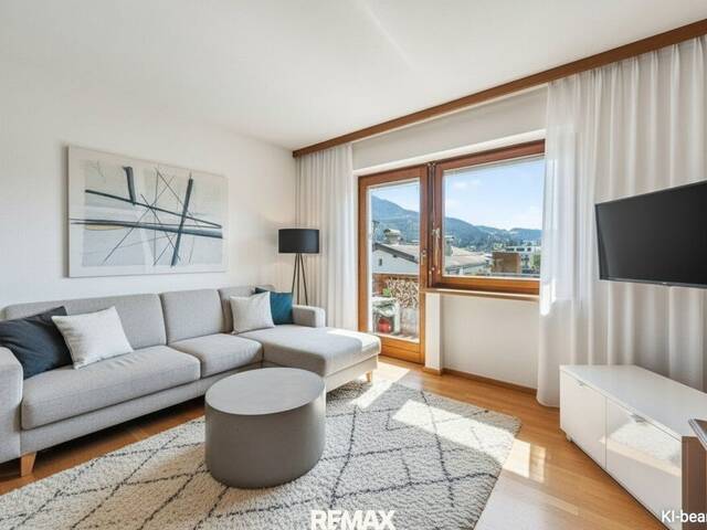 Immobilie in St. Johann in Tirol - 3-Zimmer-Wohnung mit Gestaltungspotenzial und Hornblick - Bild 0