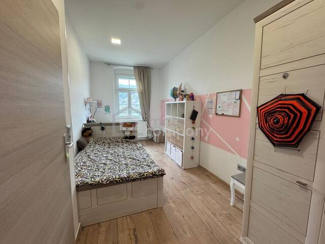 Immobilie in Kindberg - Modernisierte 4-Zimmer-Wohnung mit Altbaucharakter - Bild 2