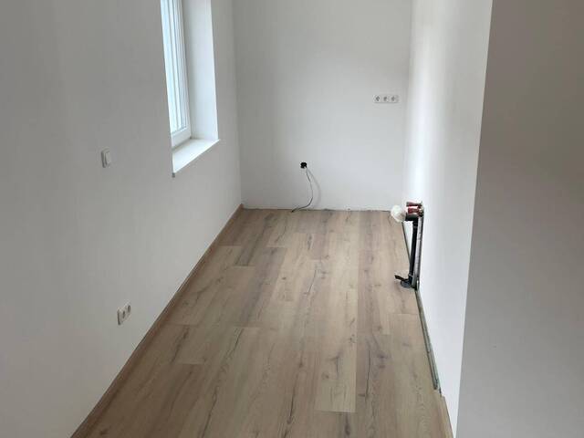 Immobilie in Riedersbach - Vollsanierte 2-Zimmer-Wohnung mit Balkon um 155.000 Euro - Bild 0