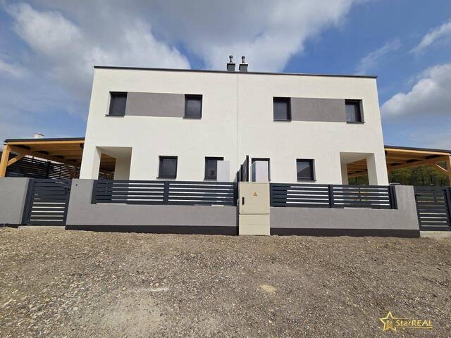 Immobilie in Karnabrunn - 207 m² NFL! 5-ZIMMER, KELLER, BALKON, TERRASSE, CARPORT UND GROSSER GARTEN. ZIEGELQUALITÄT MIT TRAUMHAFTEN GRÜNBLICK. - Bild 1