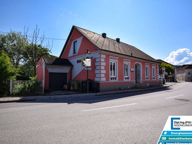 Immobilie in Seitenstetten - Charmantes Einfamilienhaus im Zentrum von Seitenstetten - saniert, Garage, Terrasse, Fernwärme - Bild 0