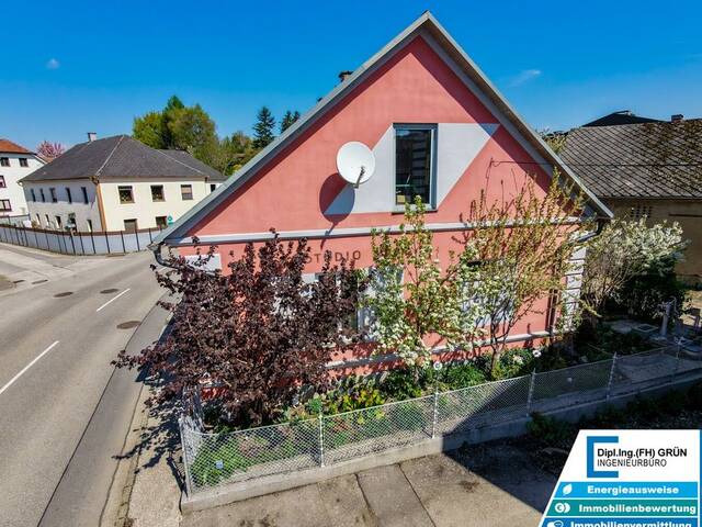 Immobilie in Seitenstetten - Charmantes Einfamilienhaus im Zentrum von Seitenstetten - saniert, Garage, Terrasse, Fernwärme - Bild 2