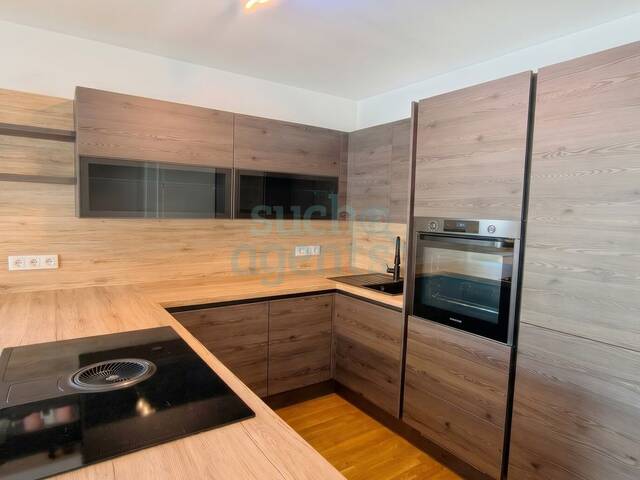 Immobilie in Wöllersdorf - Moderne Doppelhaushälfte mit Garten, Carport, Balkon und offener Wohnküche - Bild 1