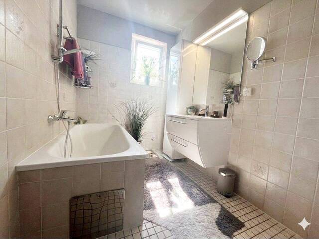 Immobilie in Oberndorf bei Salzburg - Perfektes Zuhause für Ihre Familie 3-Zimmer-Wohnung mit Balkon in Oberndorf bei Salzburg - Bild 3