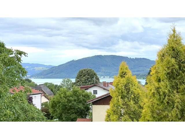 Immobilie in Schörfling - Dachgeschoßwohnung mit schöner Aussicht in Seenähe - Bild 0