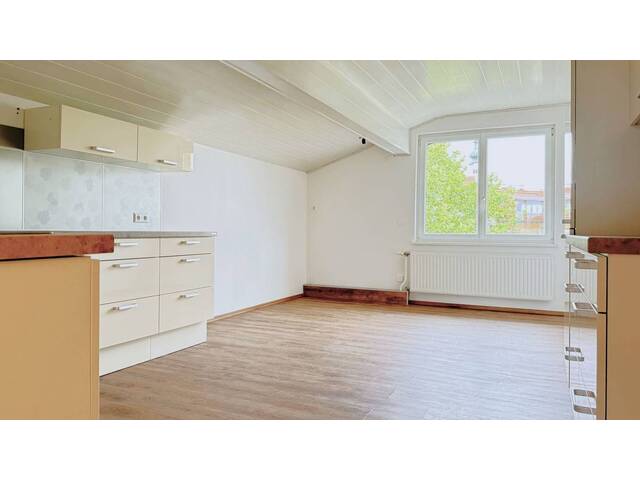 Immobilie in Schörfling - Dachgeschoßwohnung mit schöner Aussicht in Seenähe - Bild 4