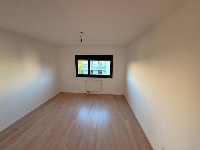 Immobilie in Salzburg - Helle 3-Zimmer Wohnung mit sonnigem Balkon in zentraler Ruhelage Salzburgs - Bild 2