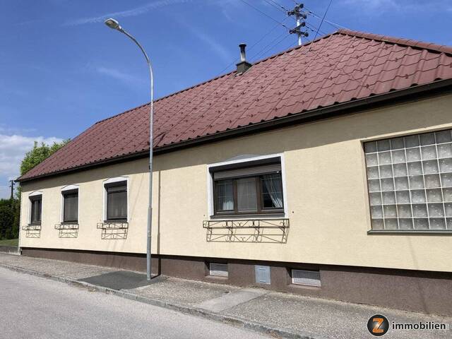 Immobilie in Kemeten - Gepflegtes Einfamilienhaus mit großem Grundstück! - Bild 0