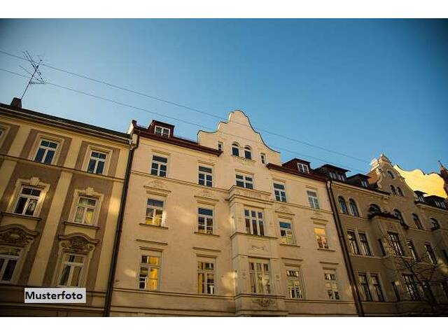 Immobilie in Silbertal - Historisches Anwesen mit Wohnhaus, Werkstattgebäude und großen Nutzflächen - Bild 0