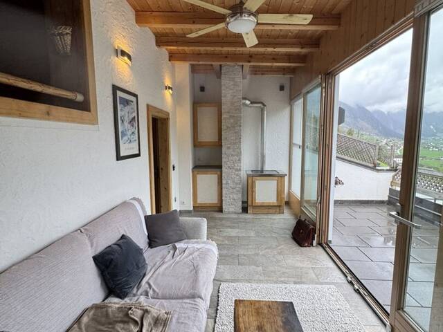 Immobilie in Hainzenberg - Traumhaftes Zweifamilienhaus im Zillertal: Alpines Wohnglück in erhabener Aussichtslage von Hainzenberg - Bild 0