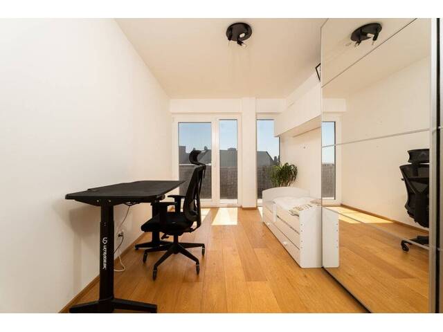 Immobilie in Gerasdorf - Gepflegte 3 Zimmer Wohnung in Gerasdorf, 78m², inkl. 2 Garagen - Bild 4