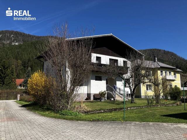 Immobilie in St. Aegyd am Neuwalde - Großzügiges Landhaus mit Garten und Nebengebäude - Bild 1
