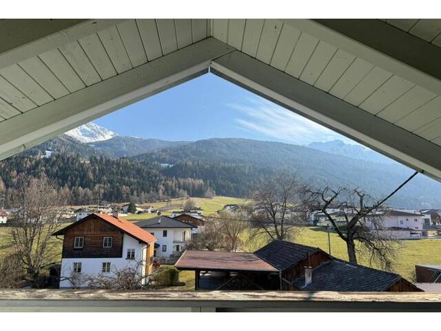 Immobilie in Götzens - Ruhig gelegenes Mehrparteienhaus mit schöner Aussicht und viel Potenzial - Bild 3