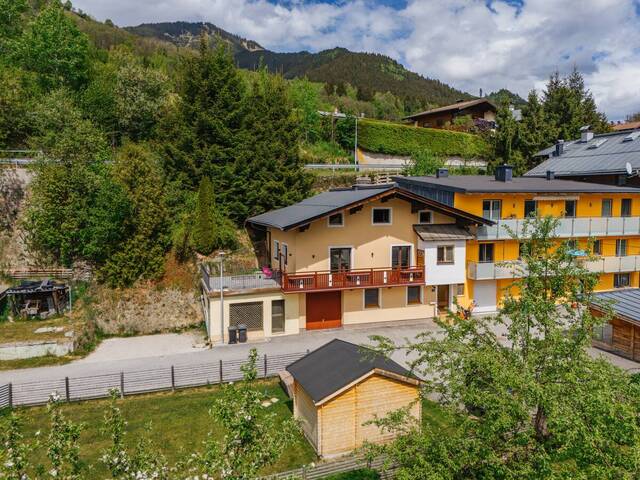 Immobilie in Bruck an der Großglocknerstraße - Einfamilienhaus in Bruck – sonnig, ruhig und voller Möglichkeiten - Bild 0