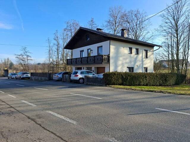 Immobilie in Andorf - Charmantes Zuhause mit gepflegtem Garten - Bild 0