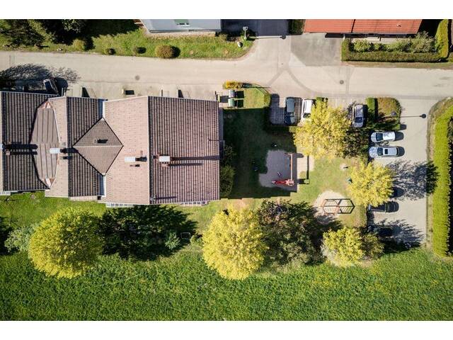 Immobilie in Lochen am See - Kapitalanlage: Vermietete Wohnung mit solider Rendite.4-Zimmer-Wohnung / Balkon / Keller / Garage / Stellplatz - Bild 2
