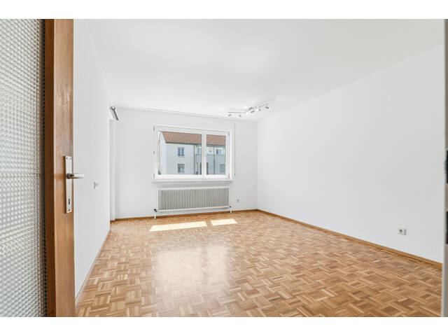 Immobilie in Rankweil - Ruhig gelegene 2-Zimmer-Wohnung mit viel Potenzial in Rankweil - Bild 2