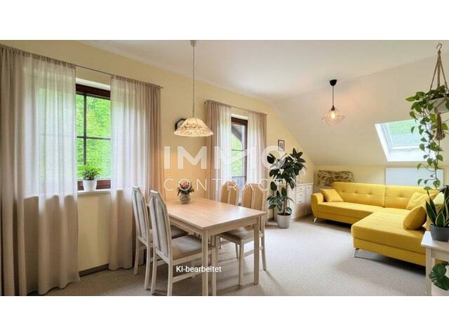 Immobilie in Steinbach am Attersee - Dachgeschosswohnung mit Balkon - nur wenige Gehminuten zum Attersee - Bild 1