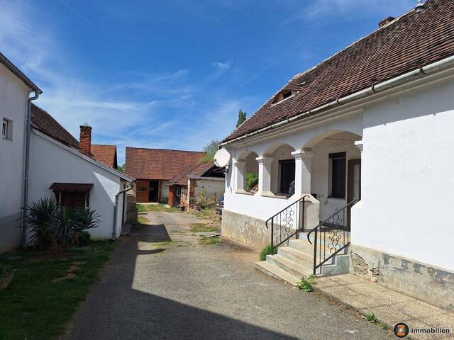 Immobilie in Badersdorf - Charmantes Bauernhaus mit Arkaden im Ortsverband - Bild 0
