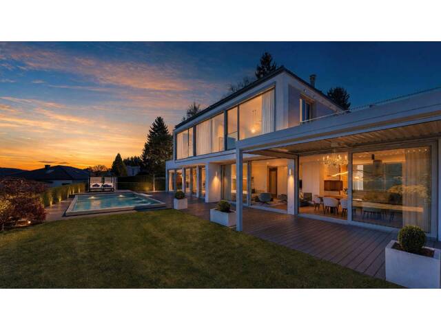 Immobilie in Auen - Moderne Beachfront-Villa in einzigartiger Lage am Wörthersee mit spektakulärem Blick - Bild 1