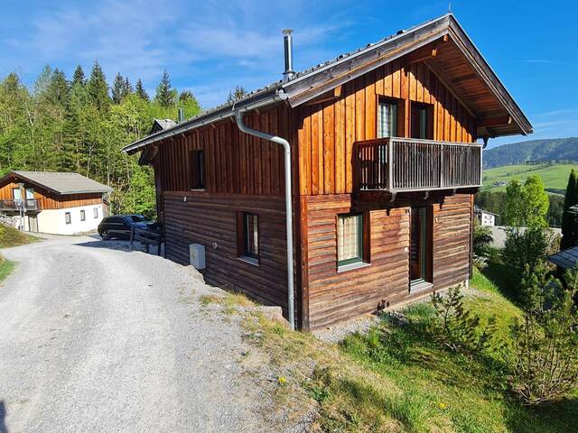 Immobilie in Annaberg im Lammertal - Holz Chalet mit gemütlicher Kompletteinrichtung im alpinen Stil - Bild 0