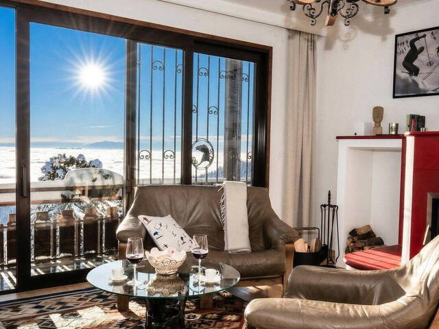 Immobilie in Hochrindl - Almhaus mit Freizeitwohnsitz im Herzen der Hochrindl - Aussicht & Piste - Bild 2