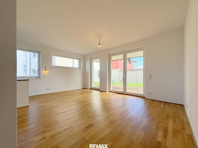 Immobilie in Fels am Wagram - First Come - First Serve, die letzten 2 Wohnungen am See! - Bild 1