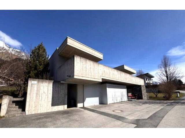 Immobilie in Lienz - Sichtbeton und klare Formen! Architektonische Besonderheit mit Freizeitwohnsitzwidmung in Osttirol! - Bild 1