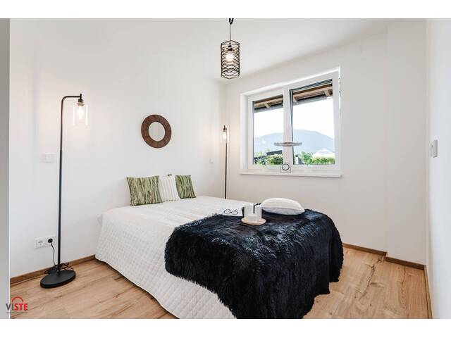 Immobilie in Abtenau - Wohngefühl wie im eigenen Haus – 3-Zimmer-Wohnung mit Privatsphäre und Terrasse - Bild 1