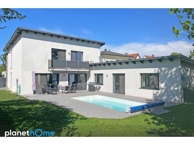Immobilie in Theresienfeld - Luxuriöses Wohnen mit Einliegerwohnung, Pool und beeindruckendem Naturflair - Bild 3