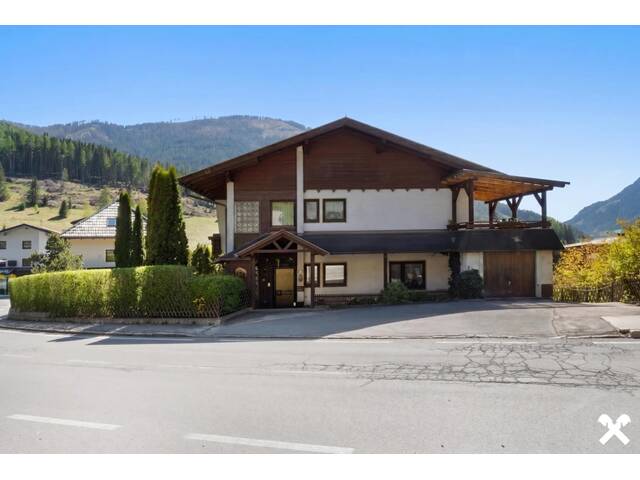 Immobilie in Kleinkirchheim - Wohnhaus mit zwei Wohnungen im Herzen von Bad Kleinkirchheim - eine mit Wohnrecht - Bild 0